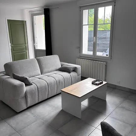 Maison Proche ميرليمونت